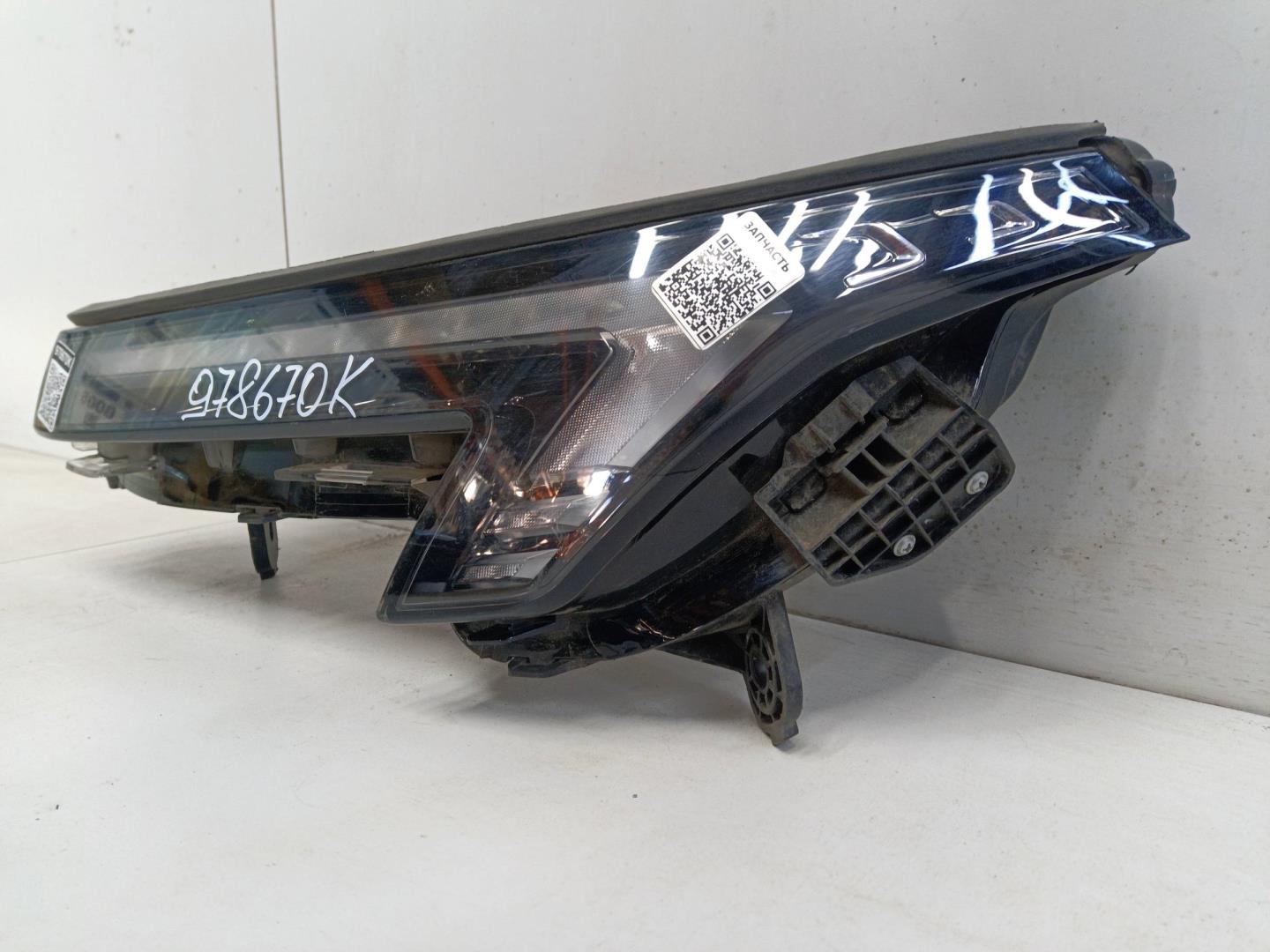 Фара дневного света левая (ходовые огни)