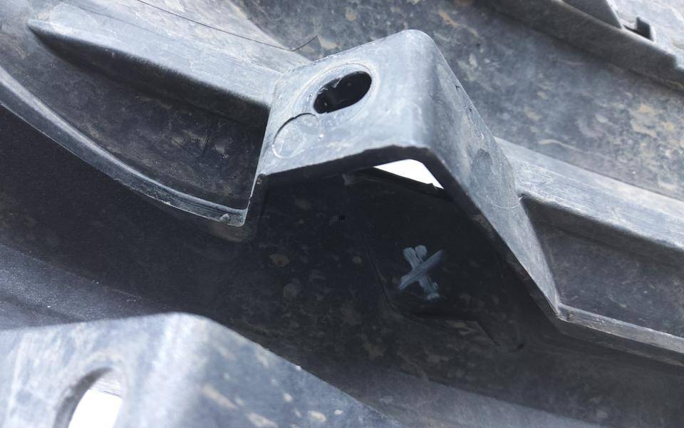 Бампер передний