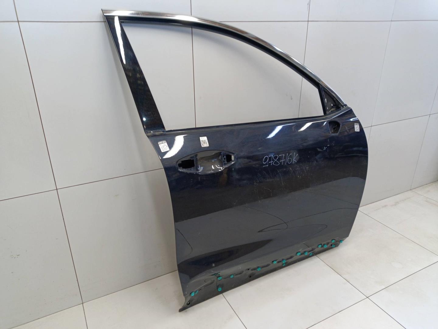 Дверь передняя правая