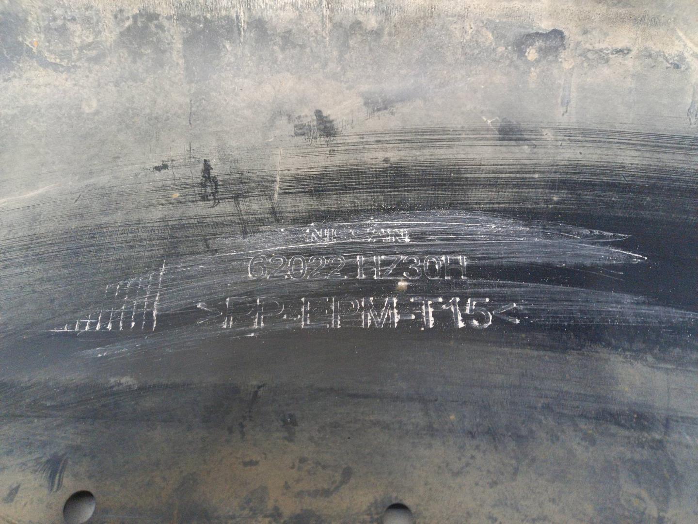 Бампер передний