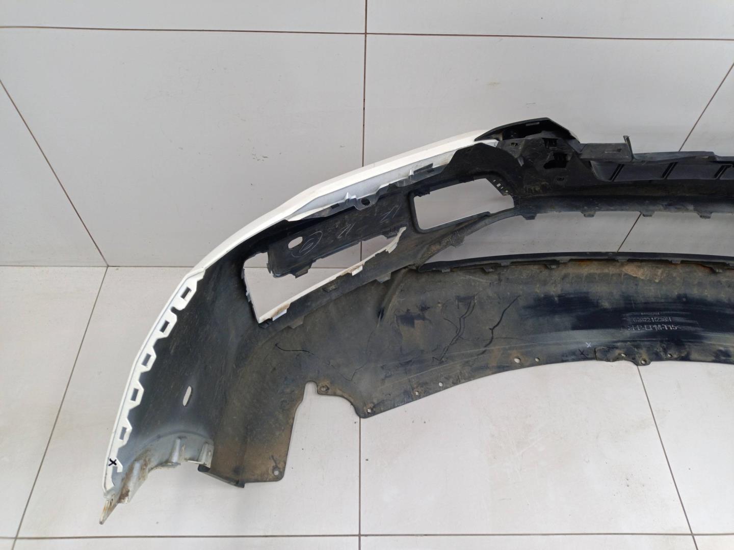 Бампер передний