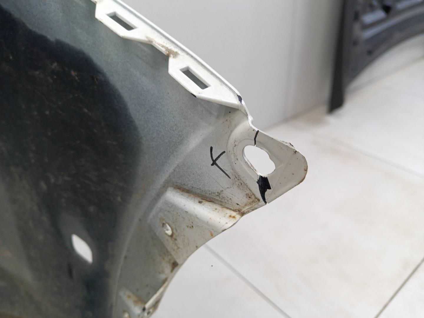 Бампер передний