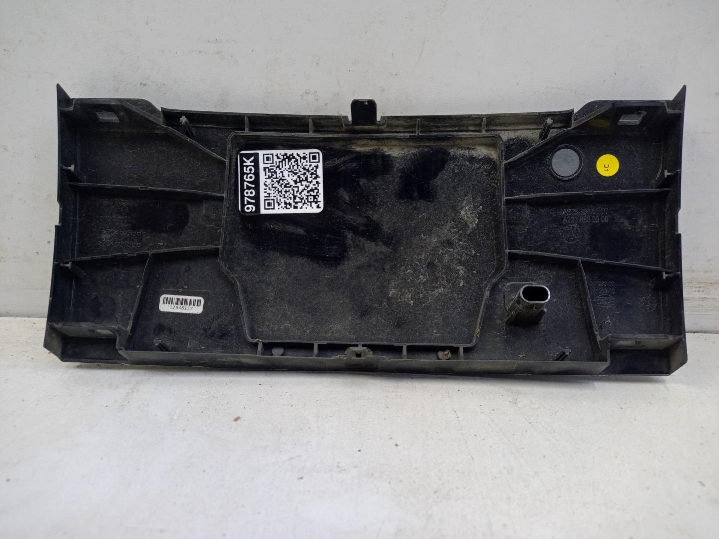 Накладка на решетку радиатора