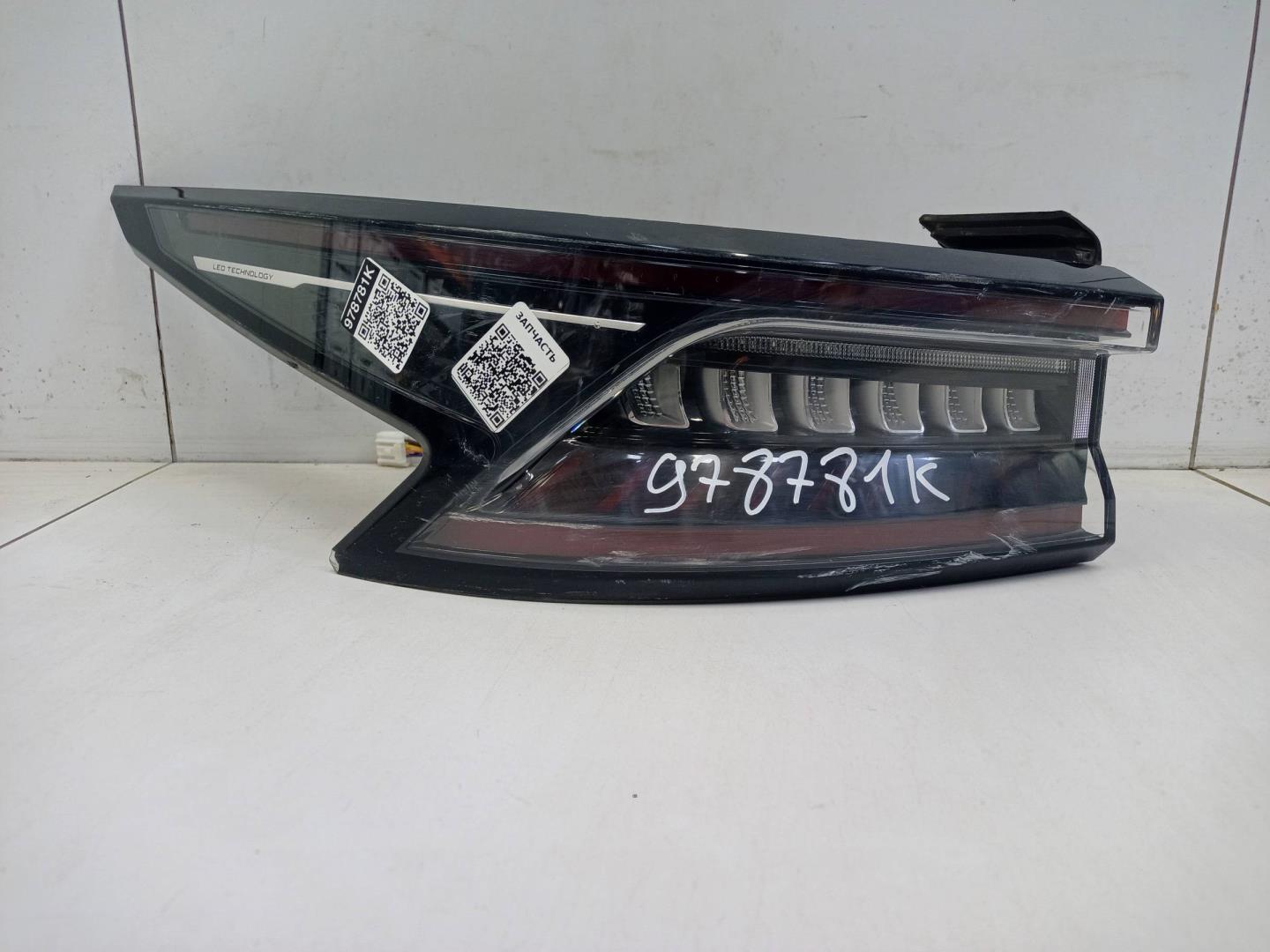 Фонарь задний левый