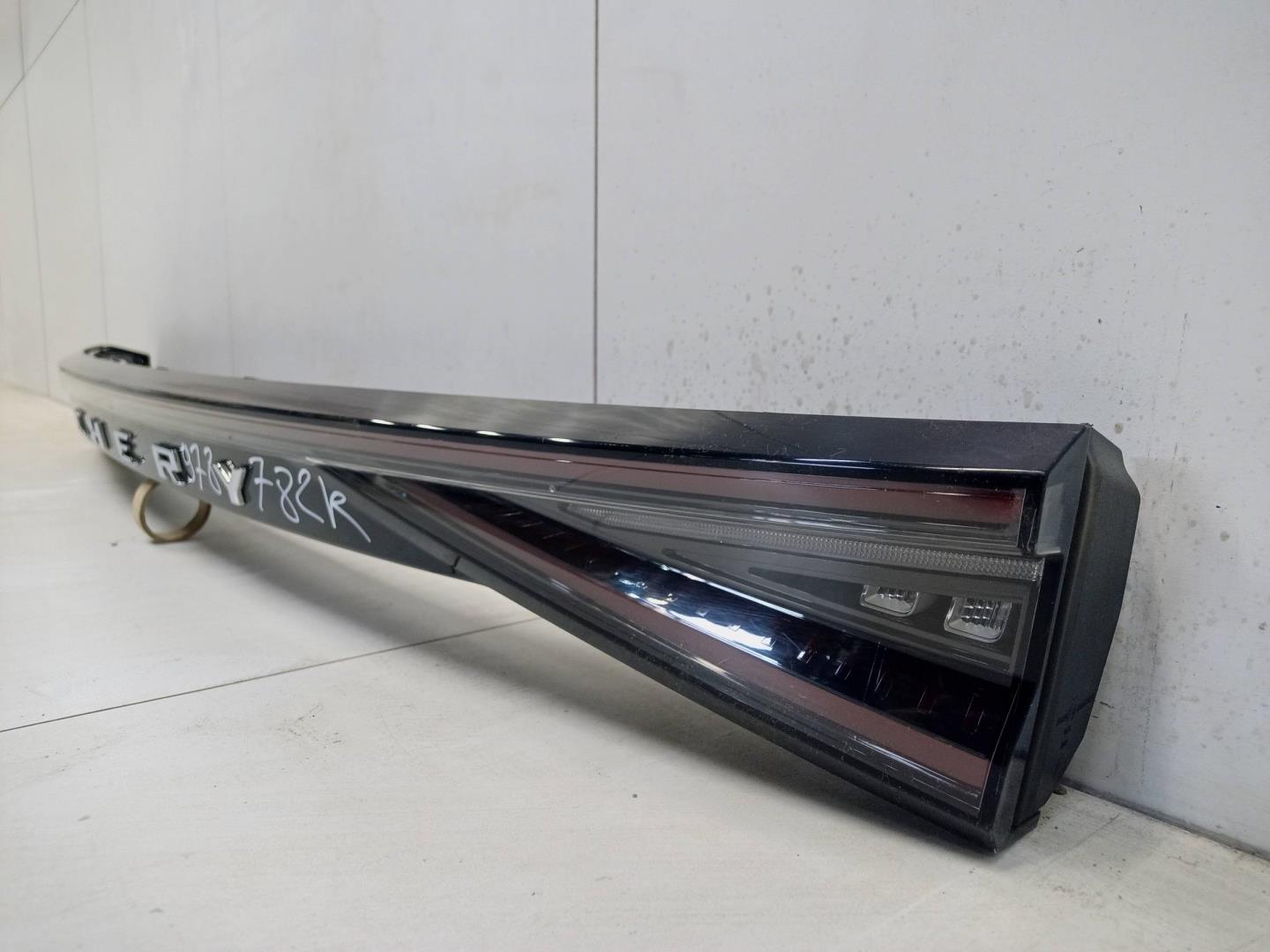 Фонарь задний (стоп сигнал)