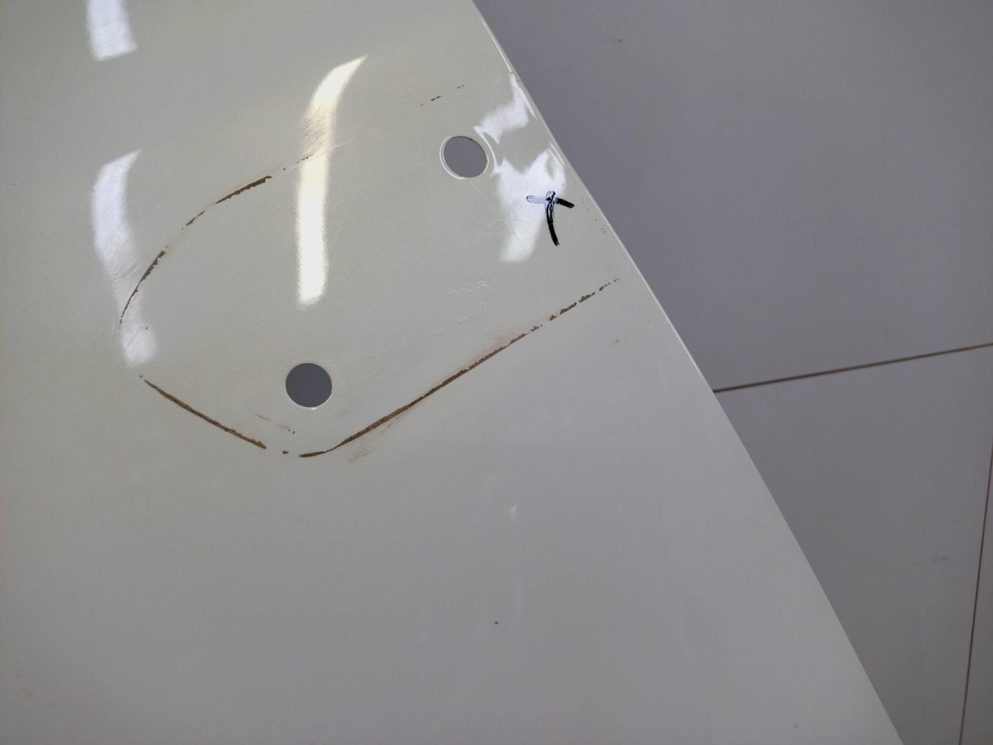 Крыло переднее левое