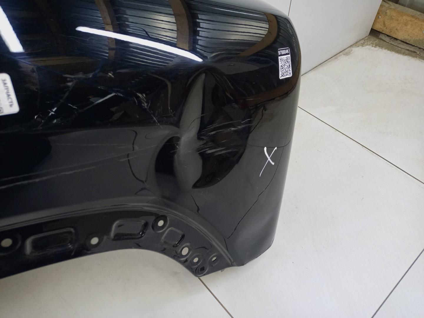 Крыло переднее правое