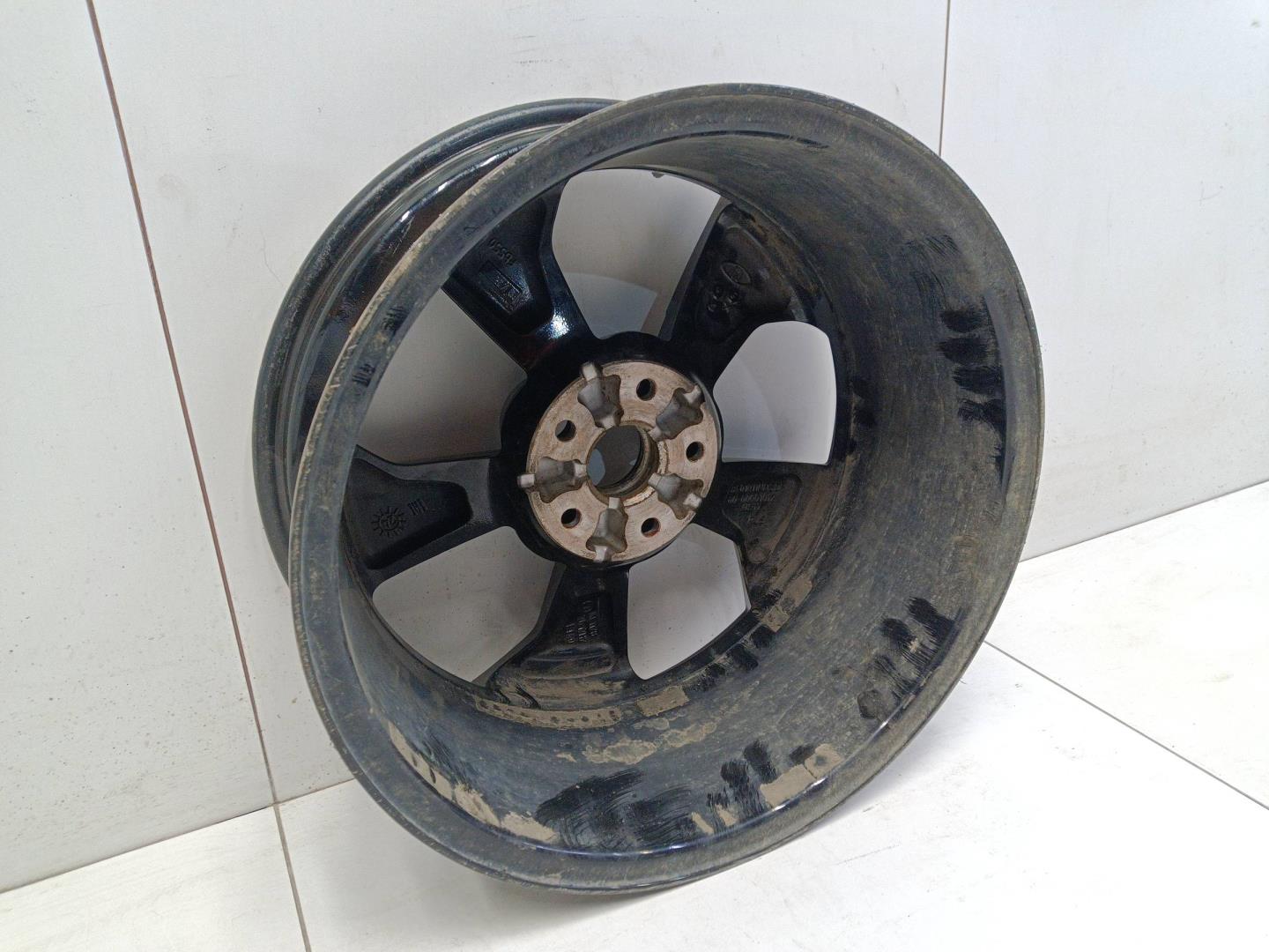 Диск колесный литой легкий сплав