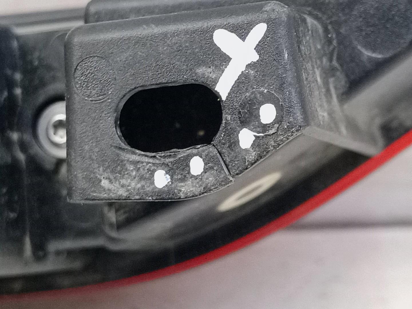 Фонарь задний в бампер правый