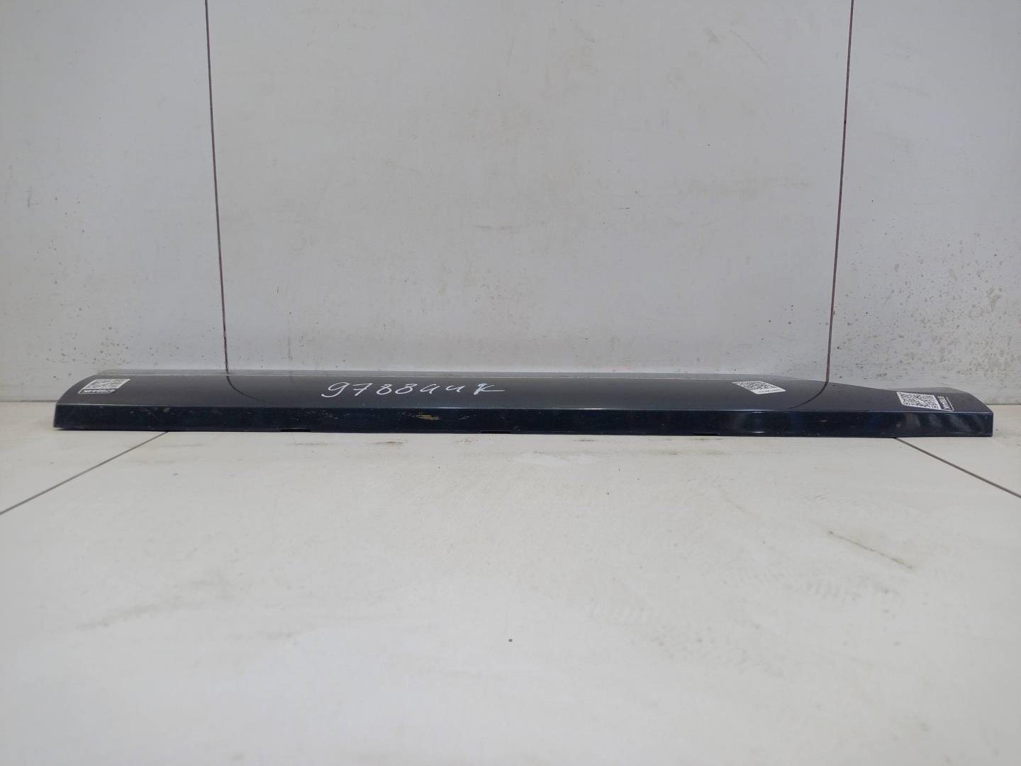 Накладка двери задней левой