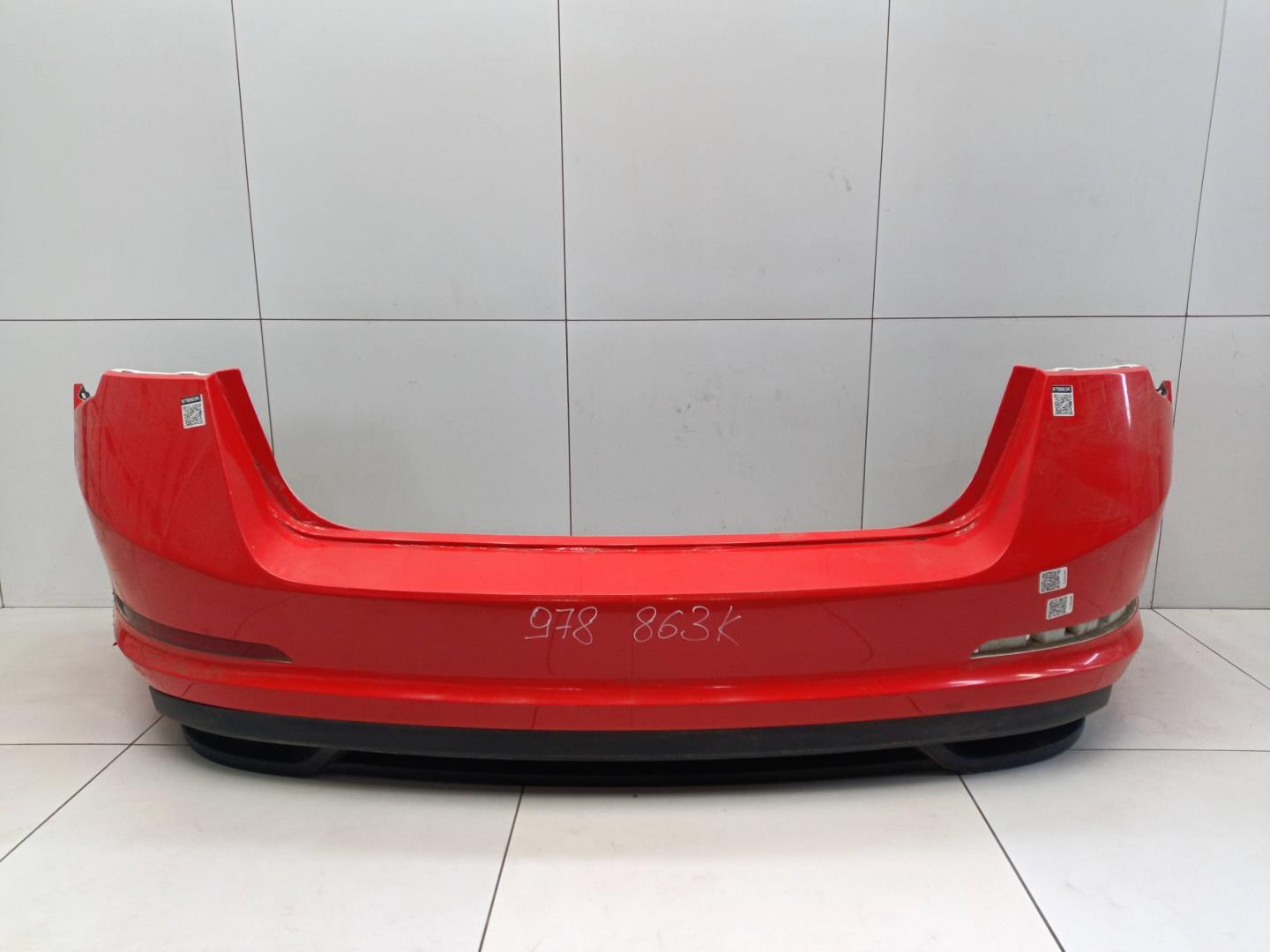 Бампер задний