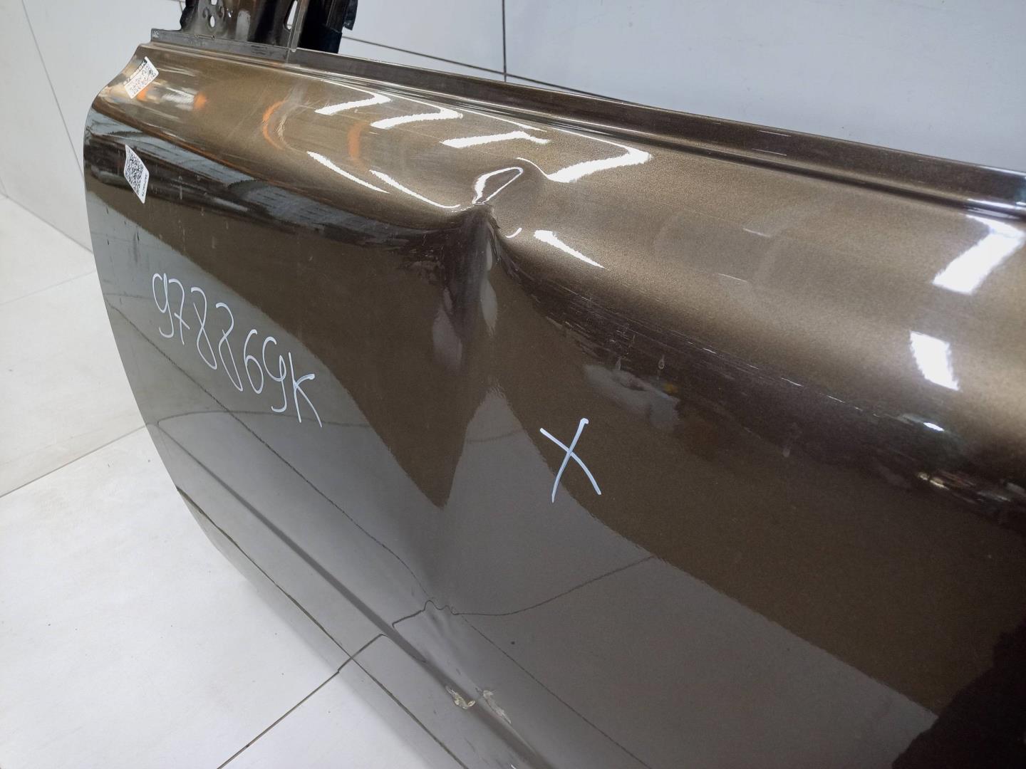 Дверь передняя левая