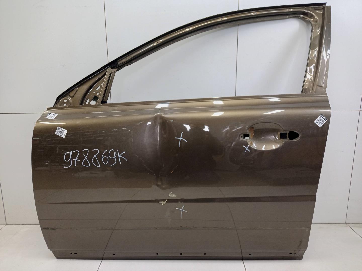 Дверь передняя левая