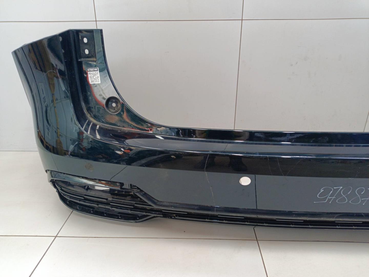 Бампер задний