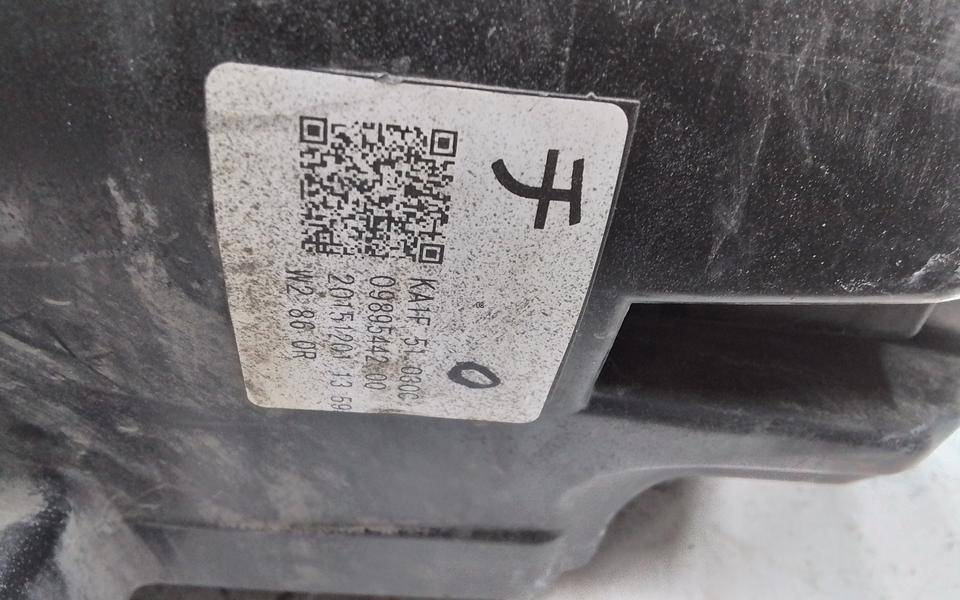 Фара правая