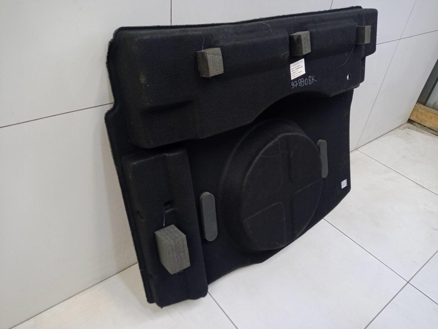 Пол багажника