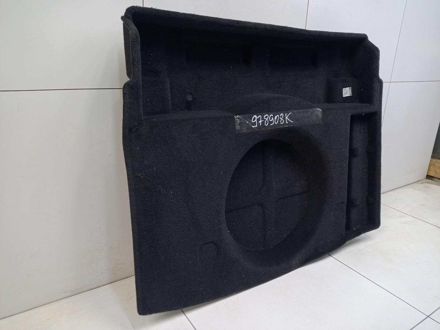 Пол багажника