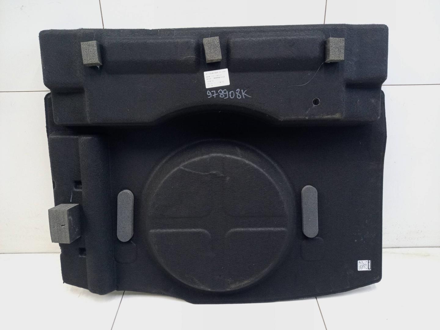 Пол багажника