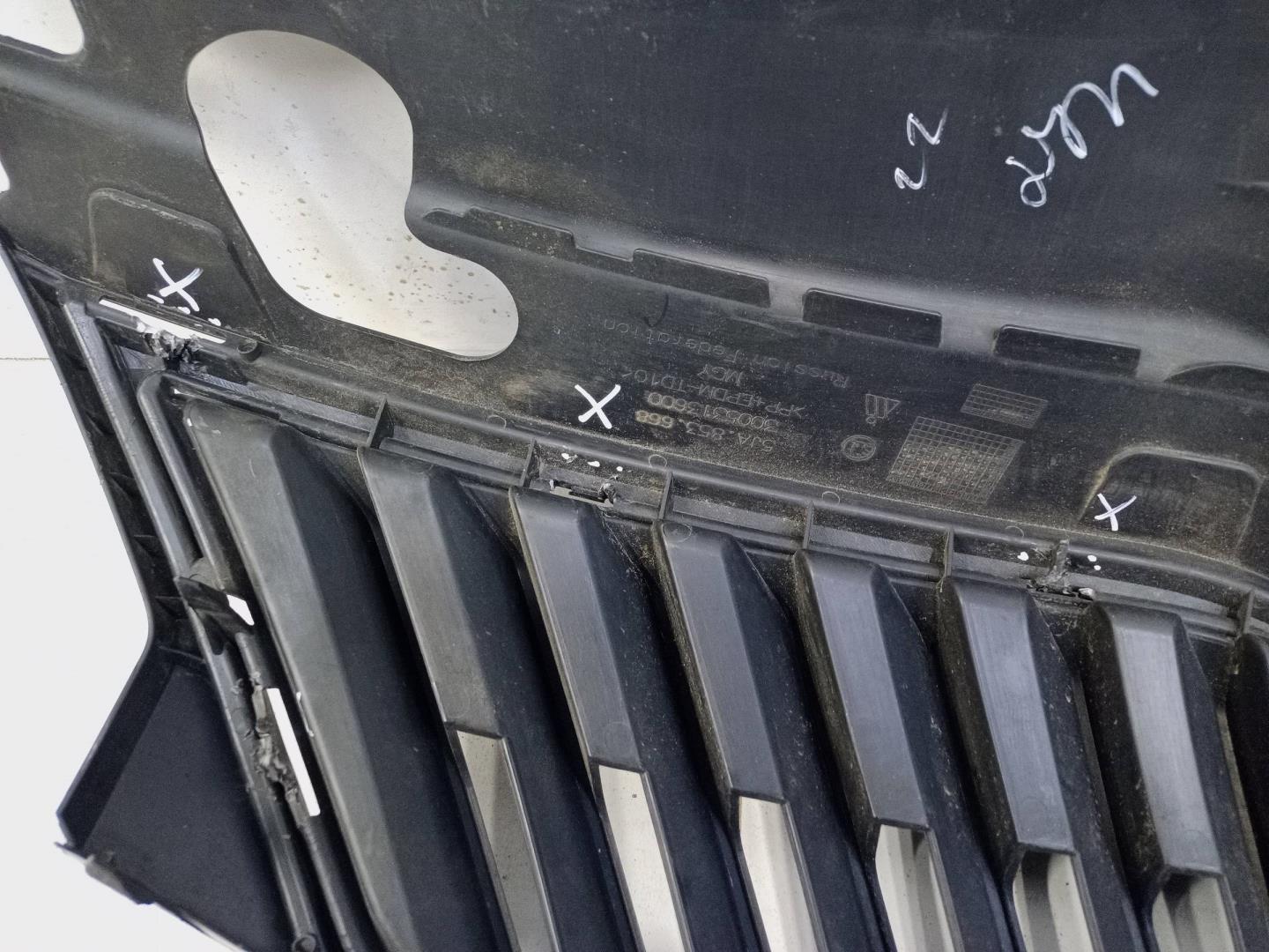 Решетка радиатора