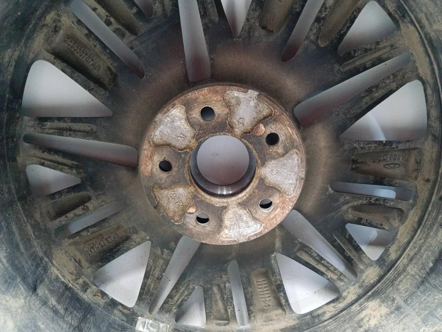 Диск колесный литой легкий сплав