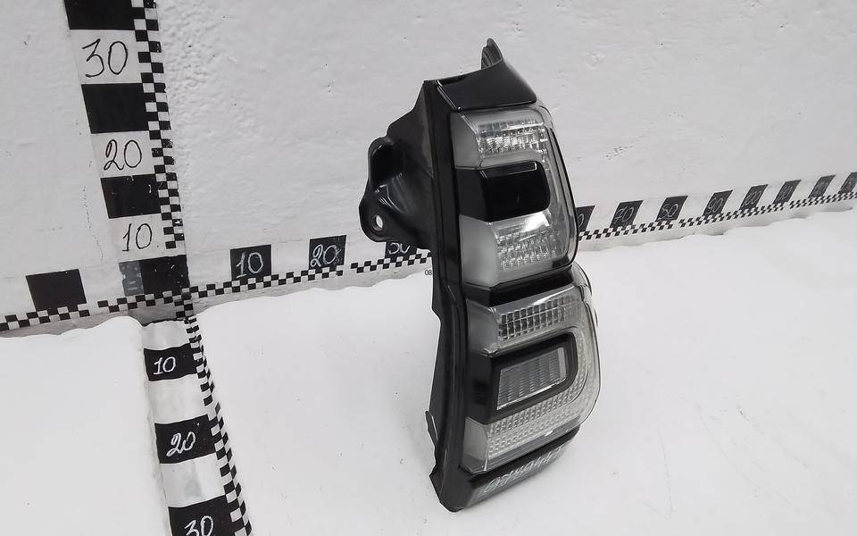 Фонарь задний правый