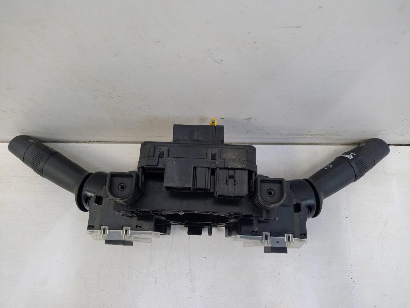 Переключатель подрулевой