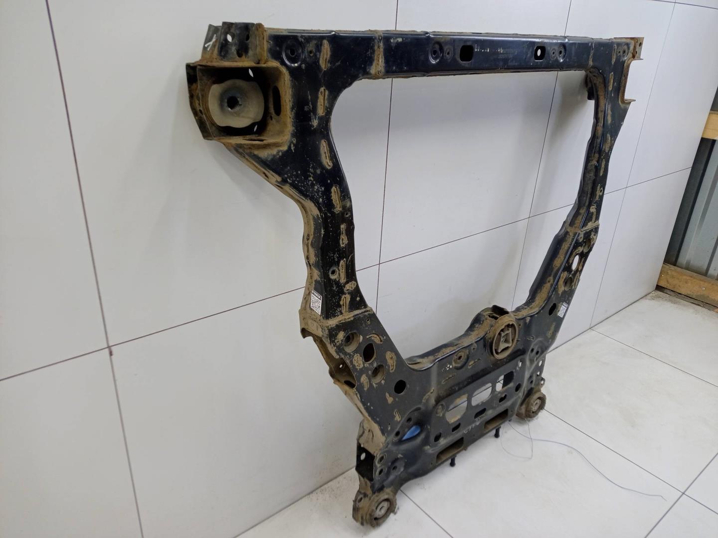 Балка подмоторная