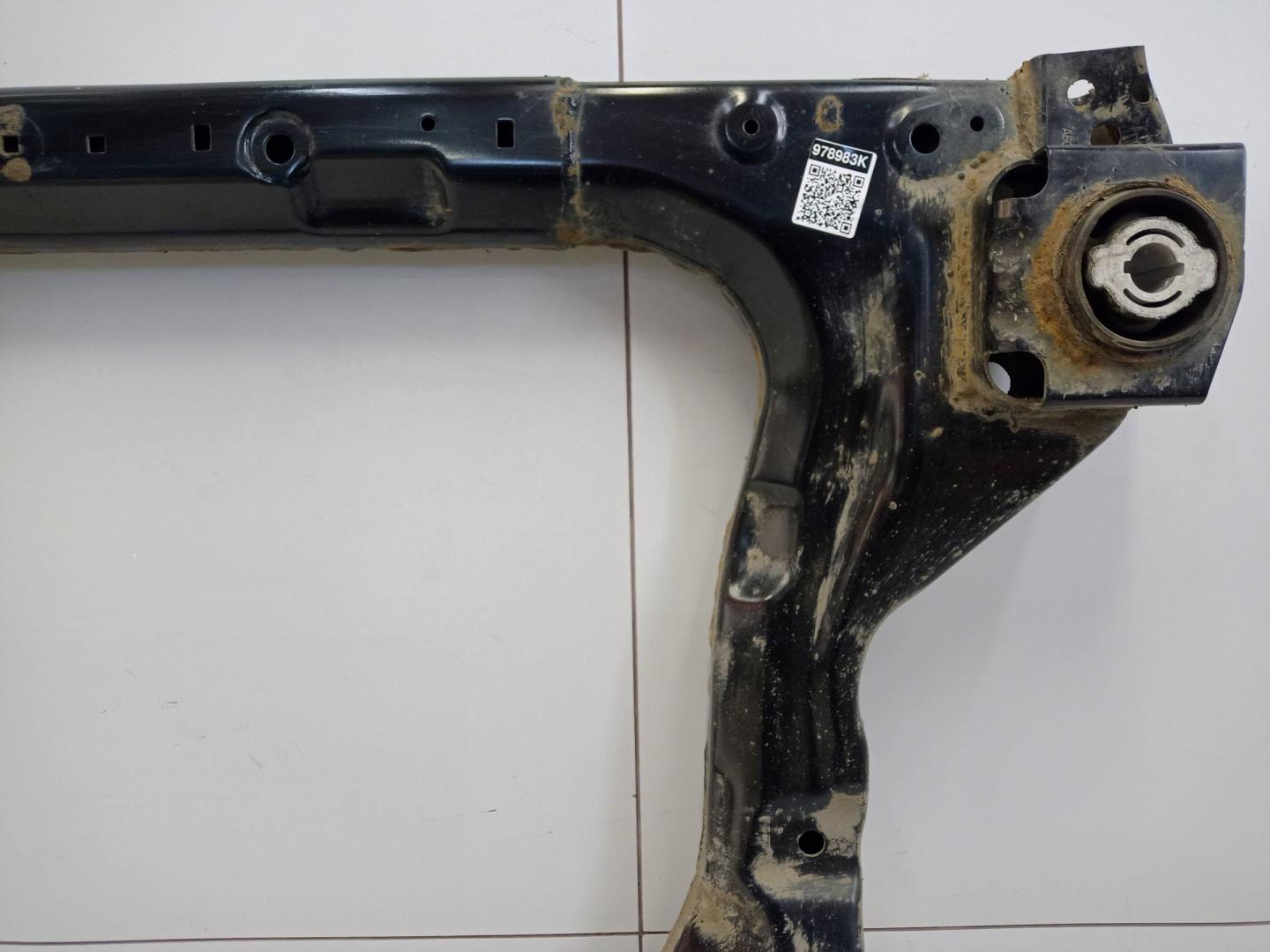 Балка подмоторная