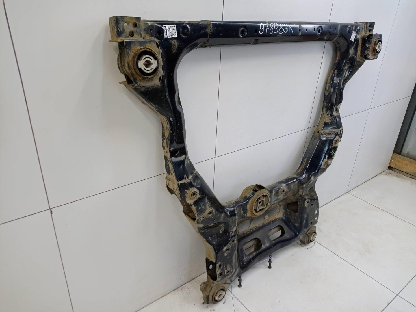 Балка подмоторная