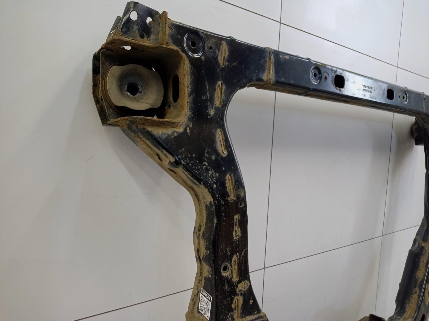 Балка подмоторная