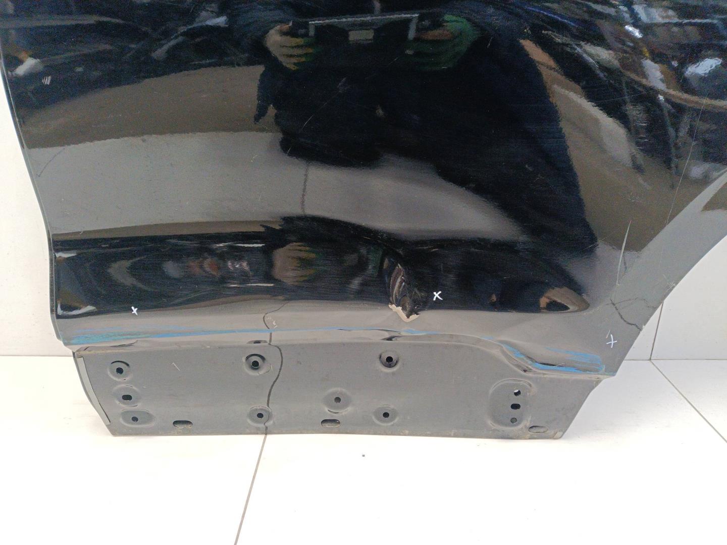 Дверь задняя левая