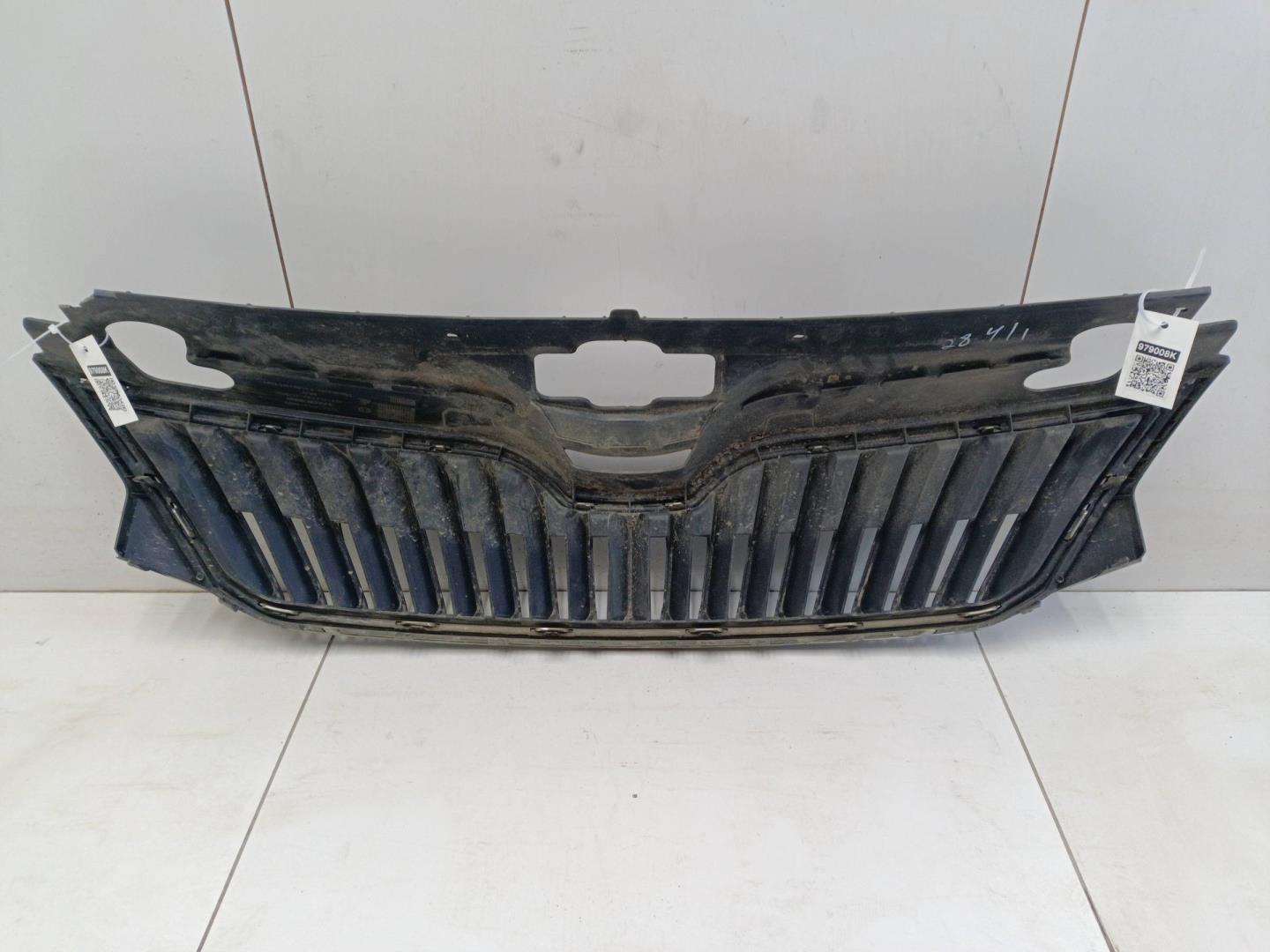 Решетка радиатора