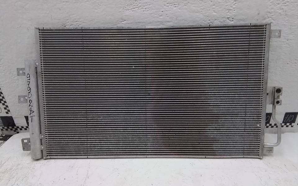 Радиатор кондиционера / конденсер