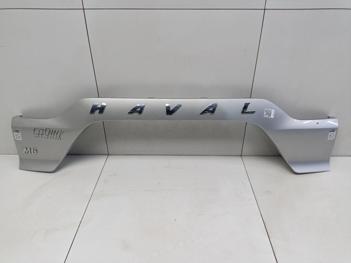 Накладка крышки багажника