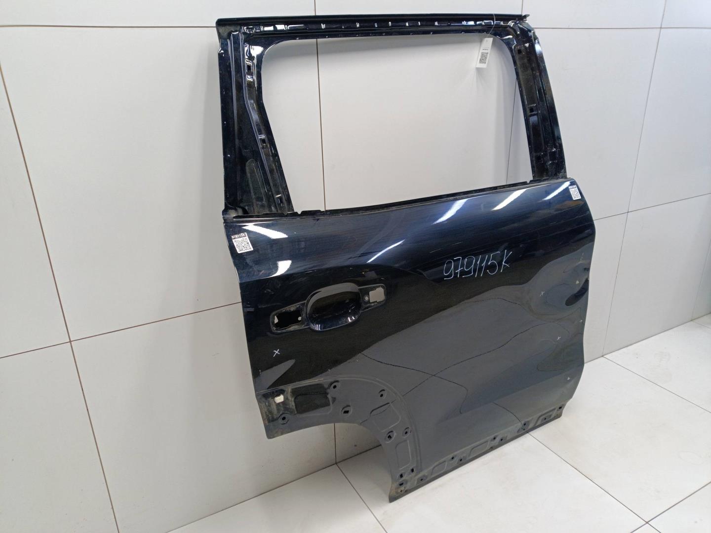 Дверь задняя правая