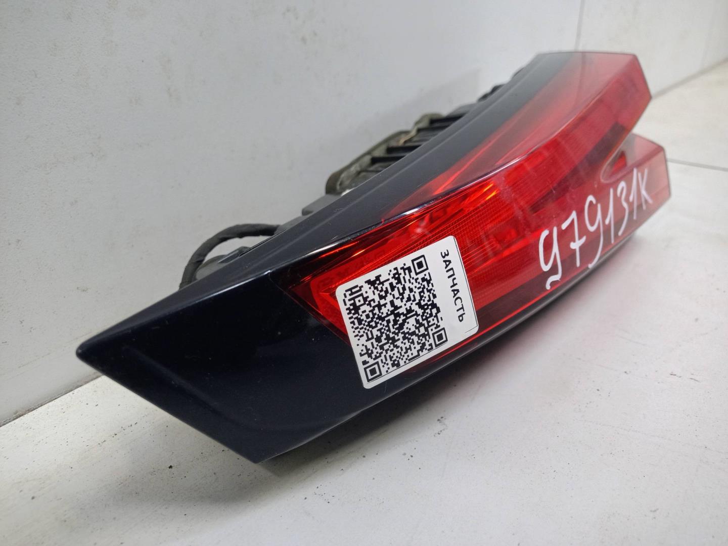 Фонарь задний внутренний правый