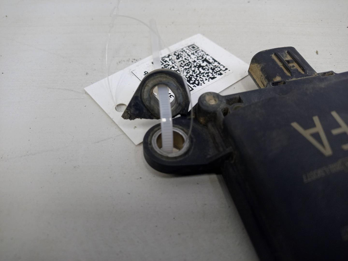 Датчик слепых зон (BSD)