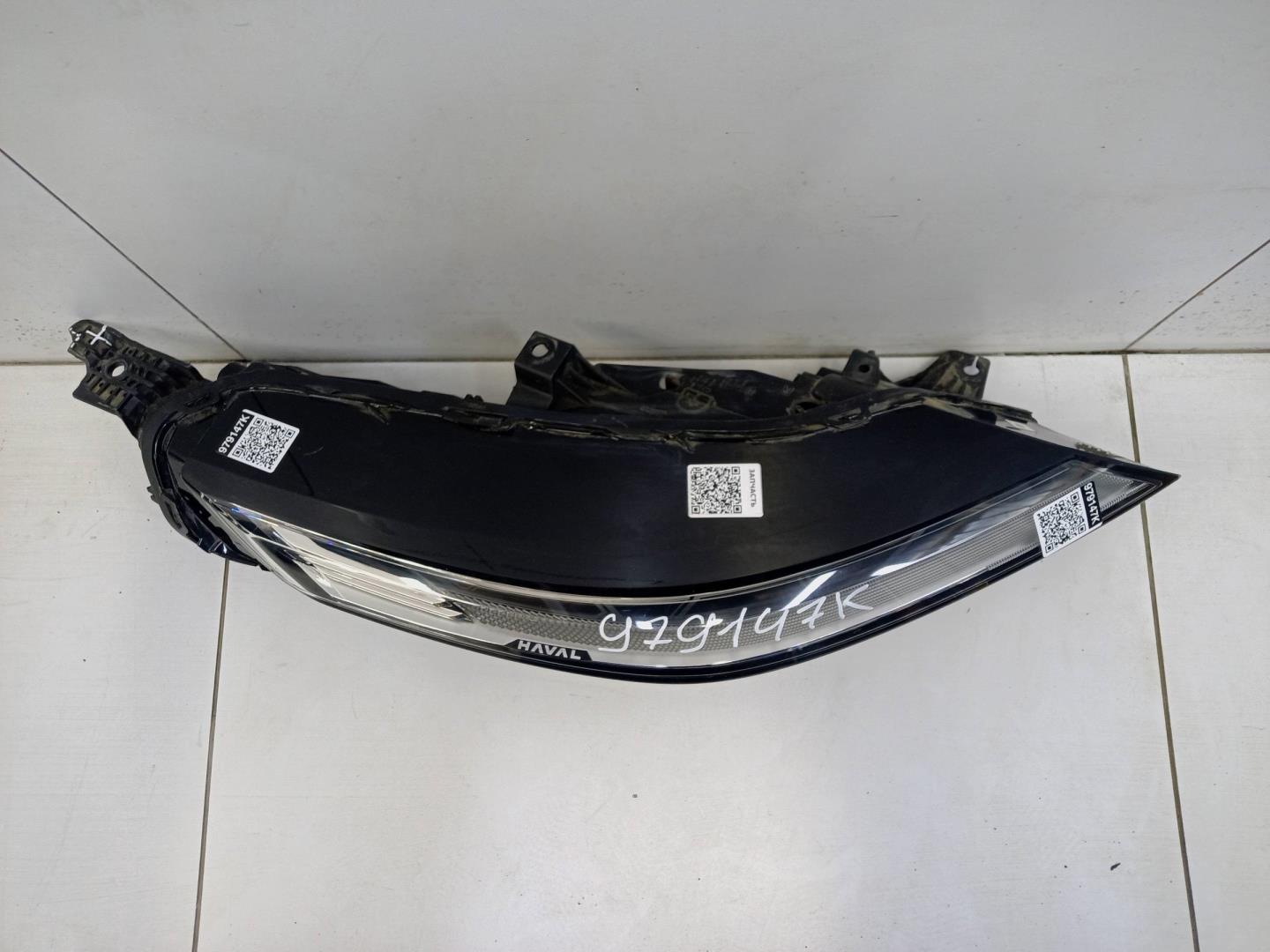 Фара дневного света правая (ходовые огни)