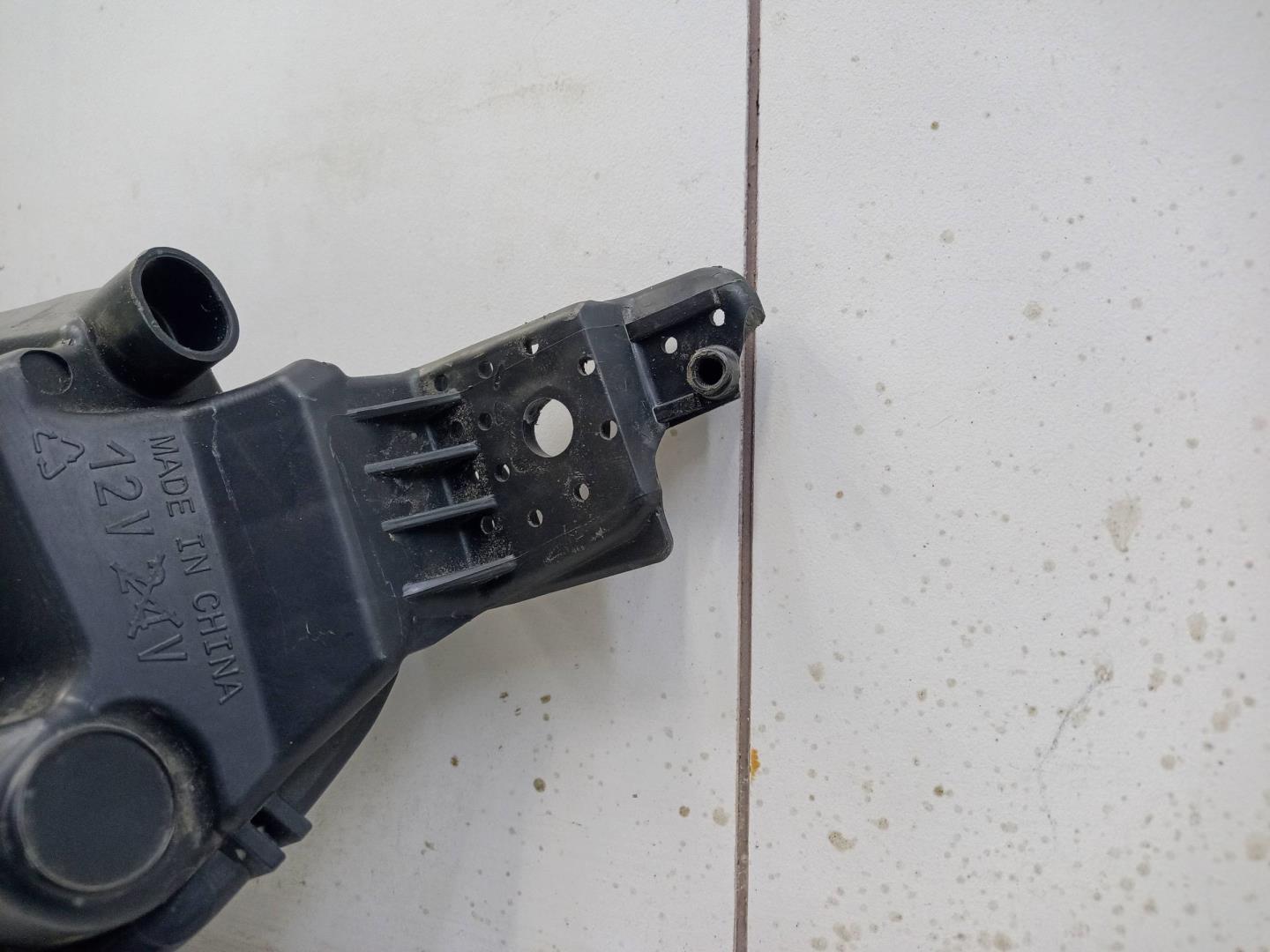 Фара дневного света правая (ходовые огни)