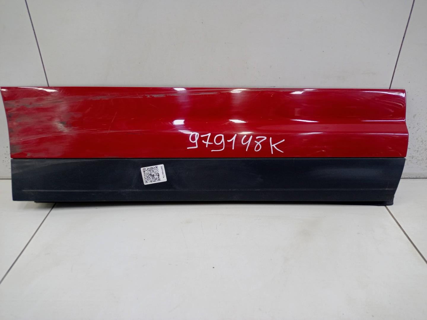 Накладка двери задней правой