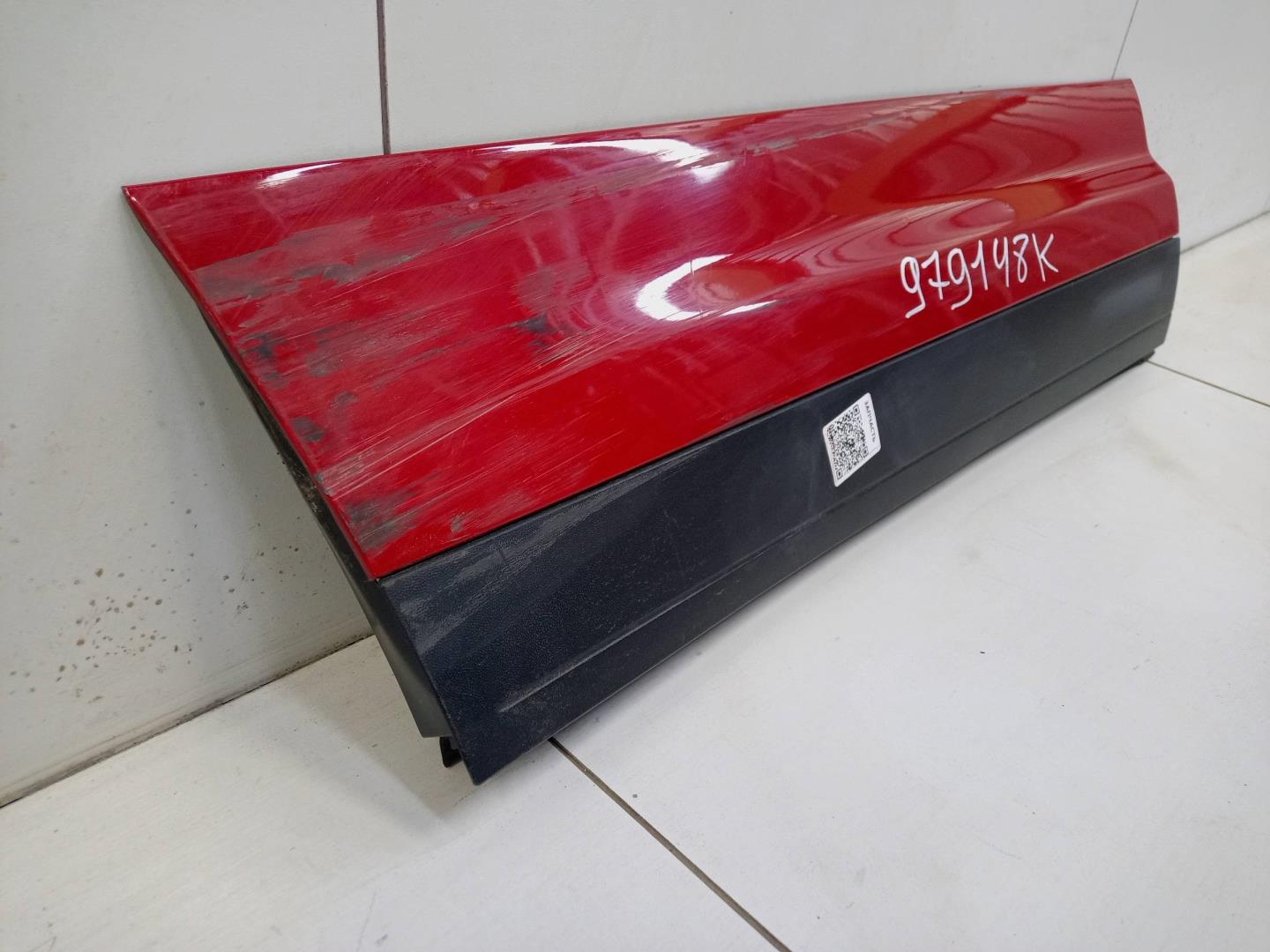 Накладка двери задней правой