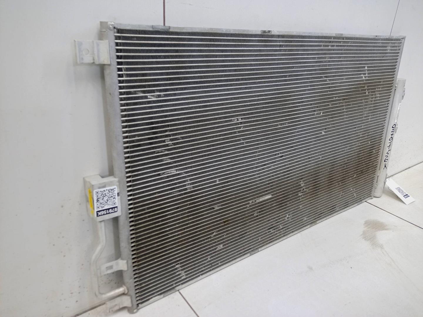 Радиатор кондиционера / конденсер