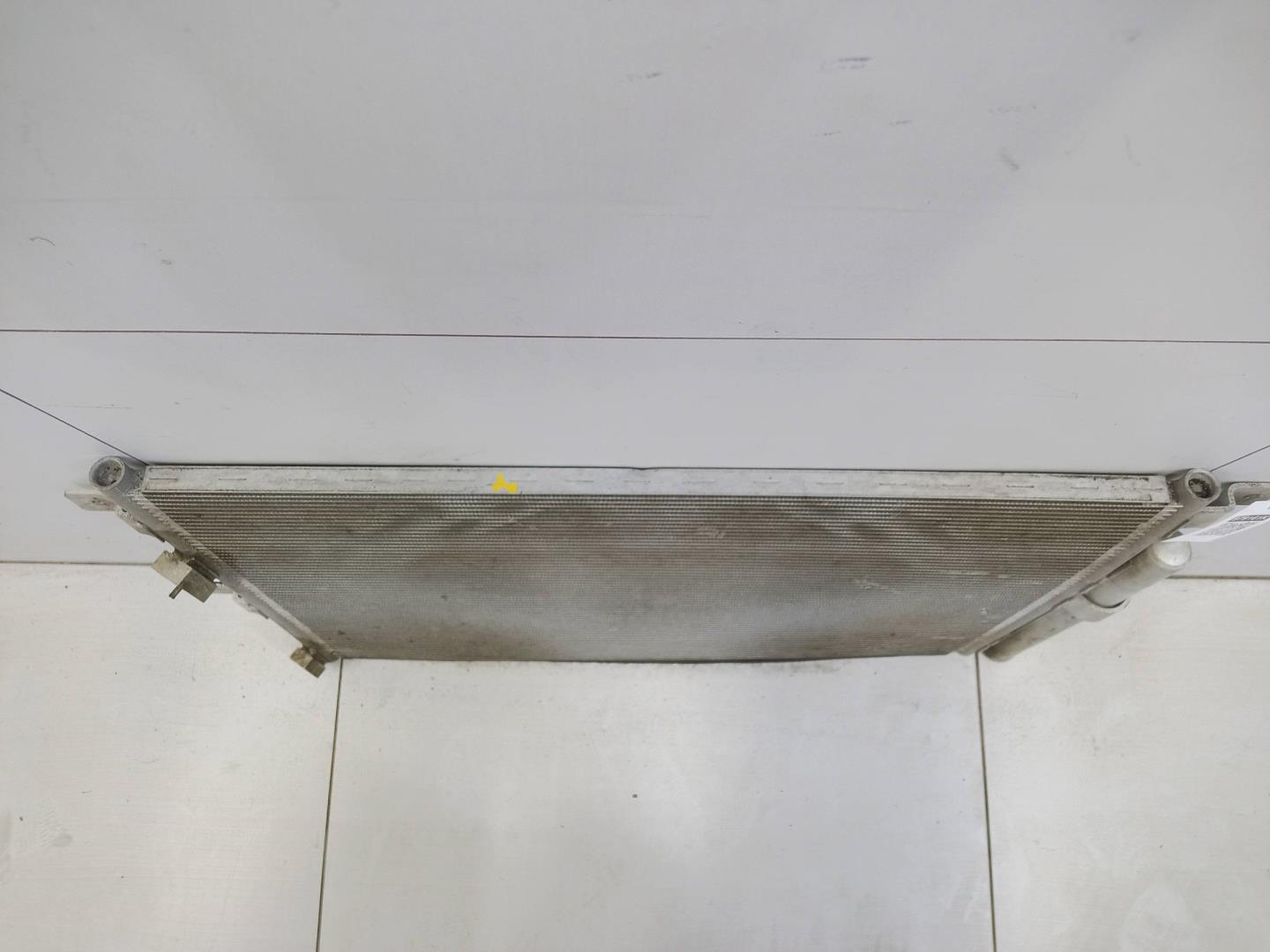 Радиатор кондиционера / конденсер