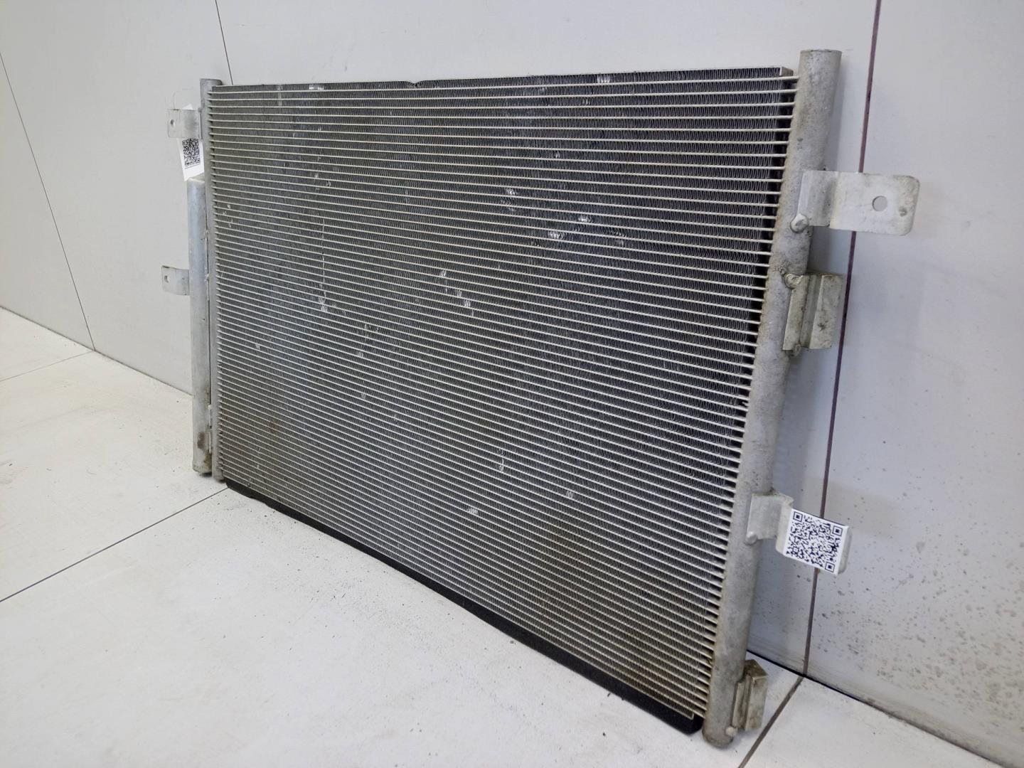 Радиатор кондиционера / конденсер