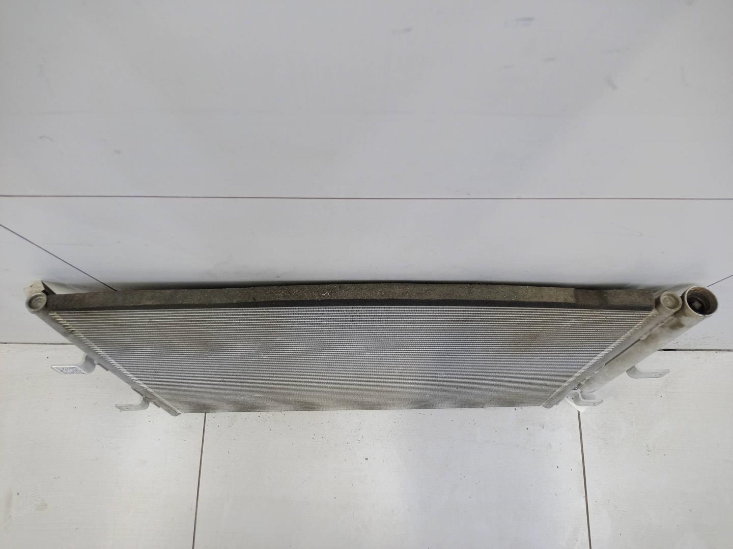 Радиатор кондиционера / конденсер