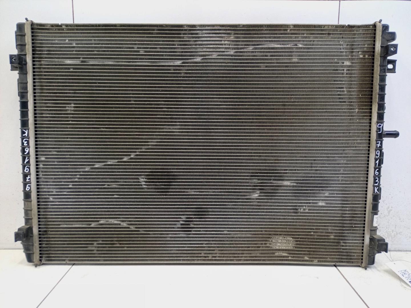 Радиатор охлаждения двигателя дополнительный