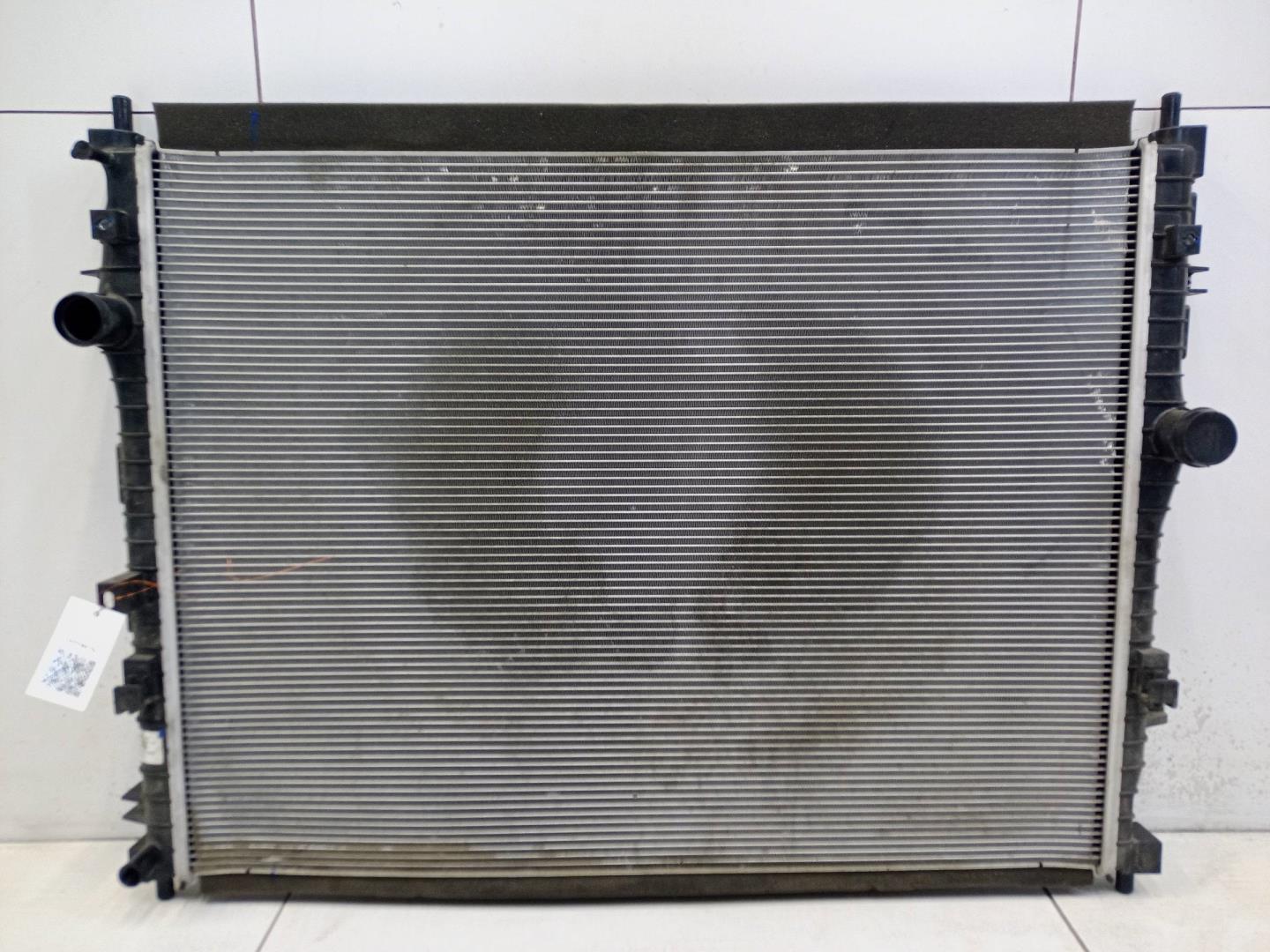 Радиатор охлаждения двигателя основной