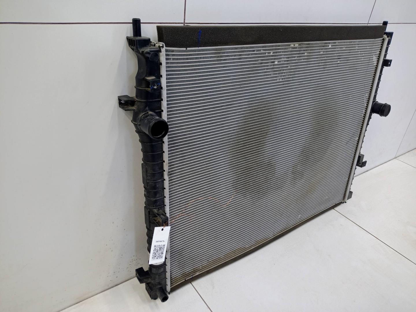 Радиатор охлаждения двигателя основной
