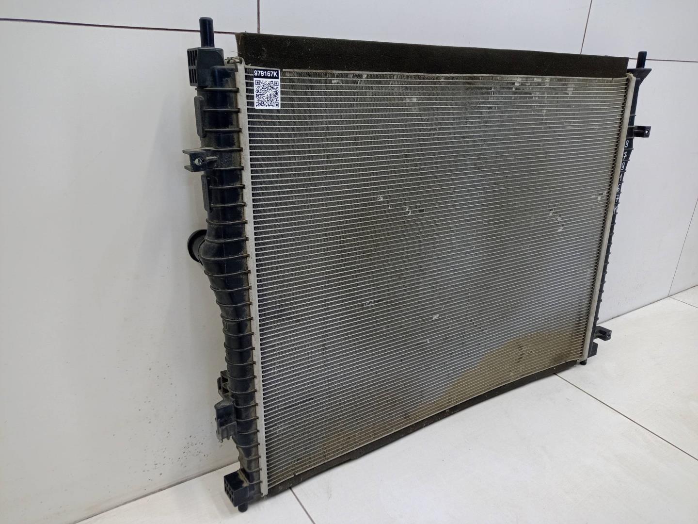 Радиатор охлаждения двигателя основной