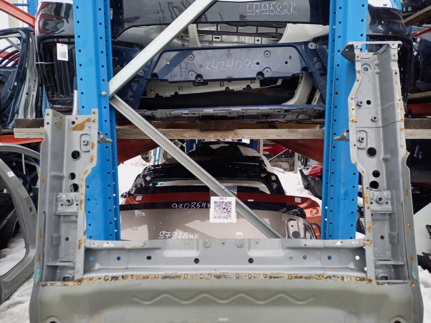 Пол багажника